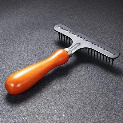 Wooden Handle Undercoat Rake