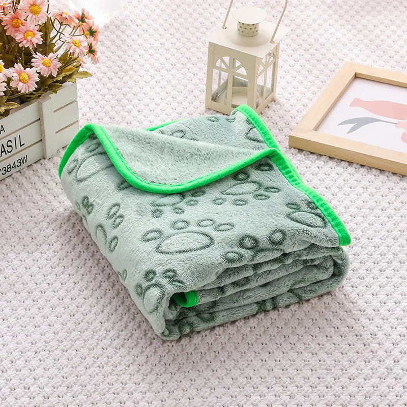 Soft Fluffy Pet Blanket - Green / 76 x 52 cm