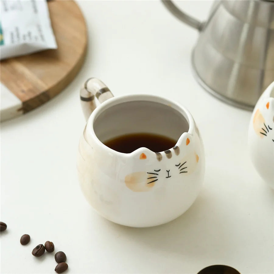 Cat Shaped Ceramic Mug (380ml)