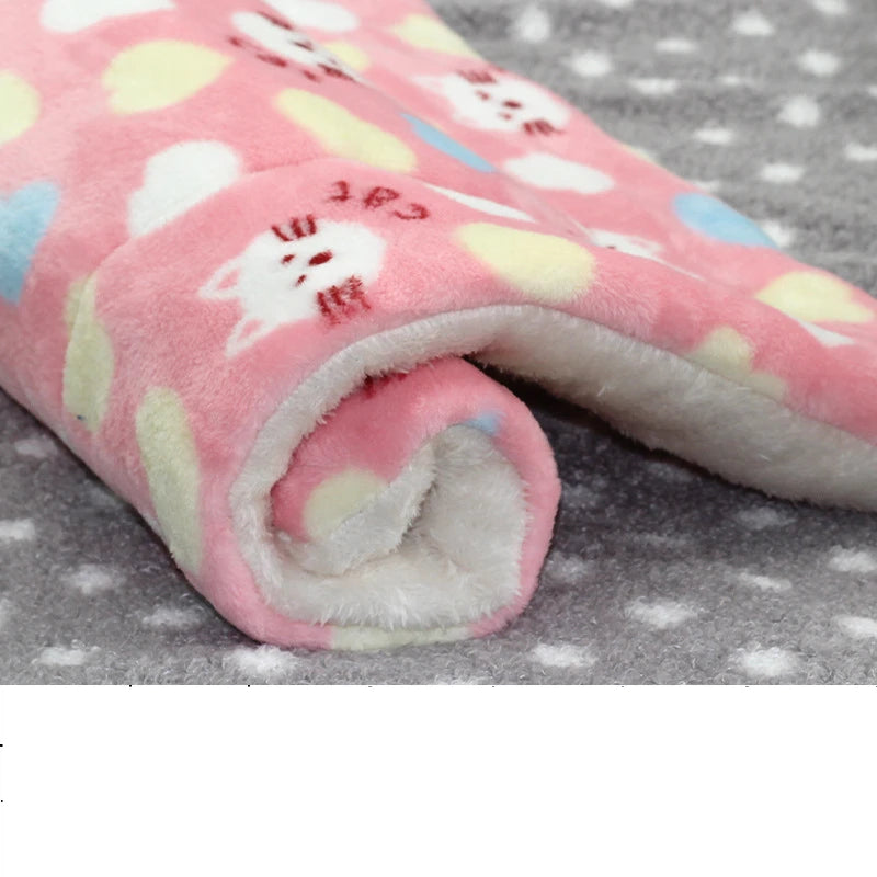 Soft Fleece Pet Blanket Mat - Pink cats / S (35 x 27 cm)