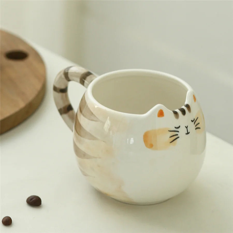 Cat Shaped Ceramic Mug (380ml)