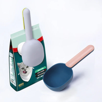 Pet Food Scoop with Bag Clip