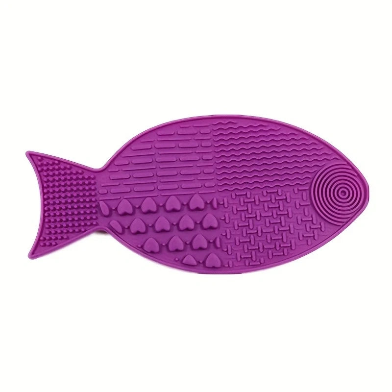 Fish-Shaped Lick Mat with Suction Cups - Purple