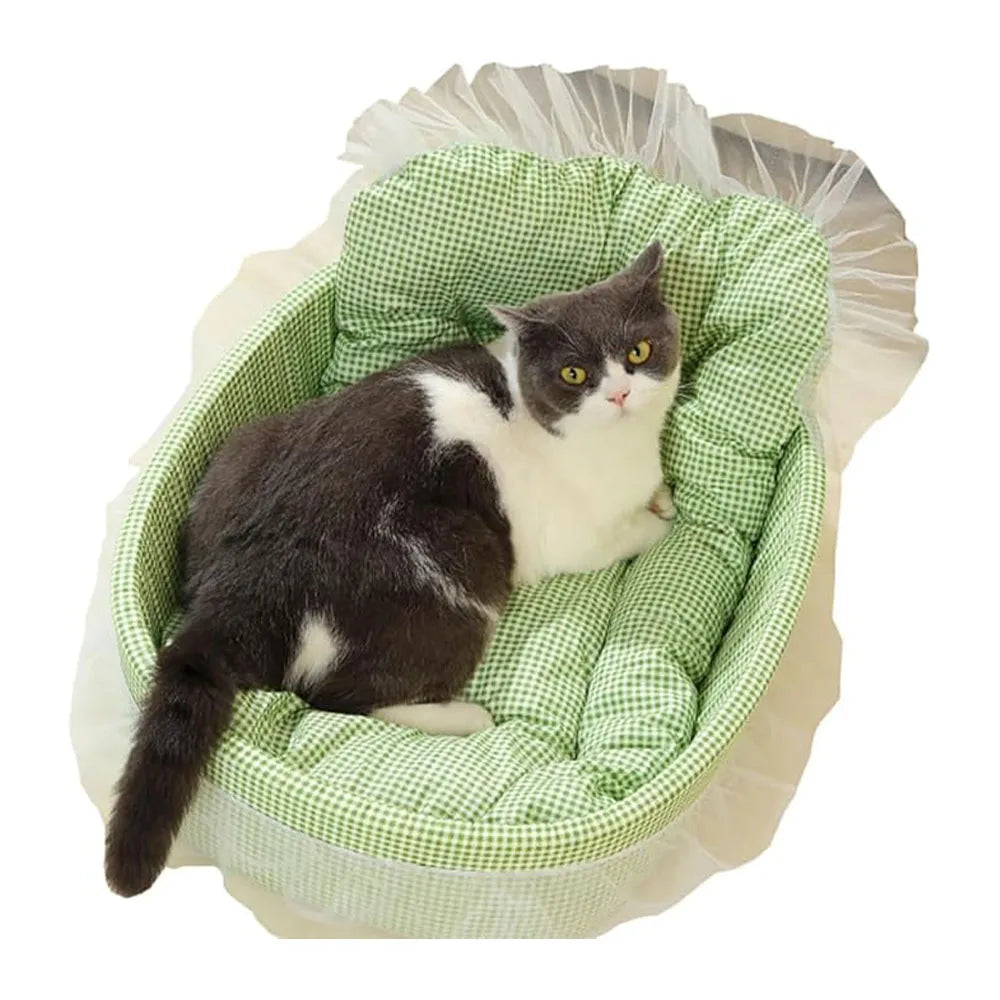 Lace-Trimmed Oval Pet Bed - Green