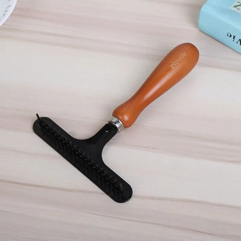 Wooden Handle Undercoat Rake