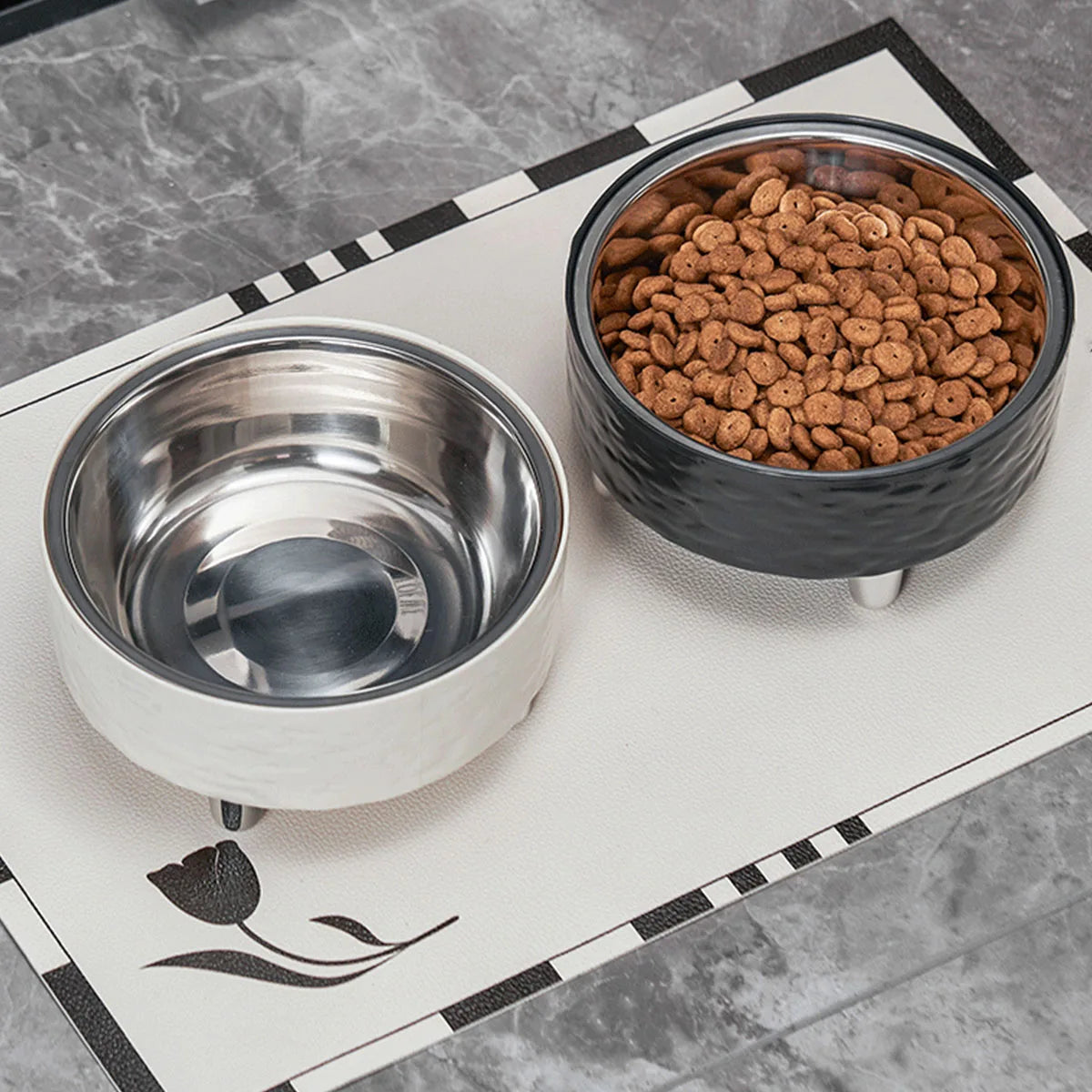 Ripple Steel Bowl on Raised Stand