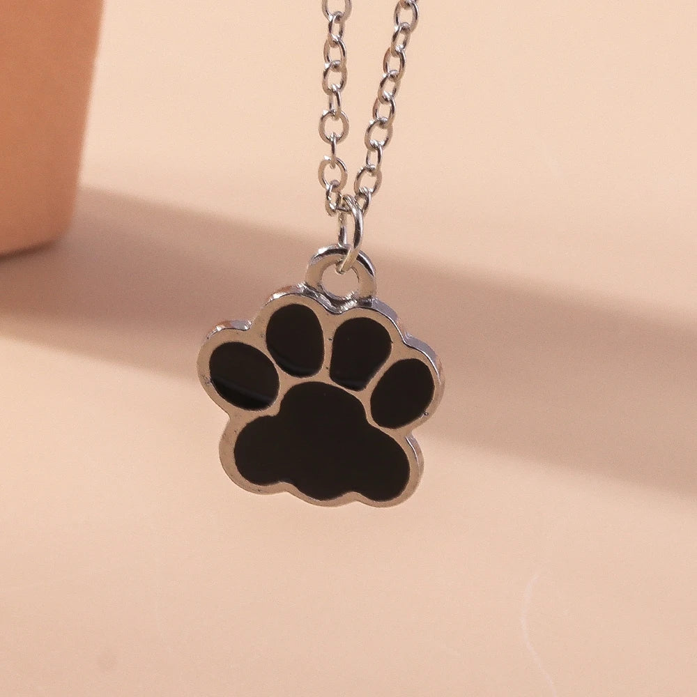 Paw print pendant necklace detail