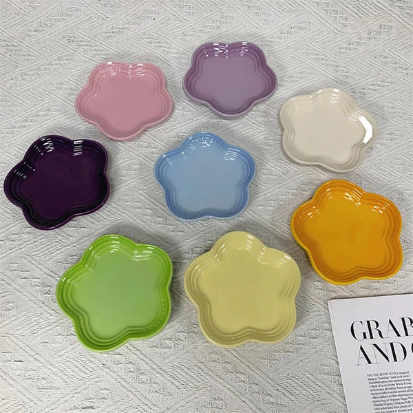 Flower-Shaped Ceramic Cat Dish, 14 cm