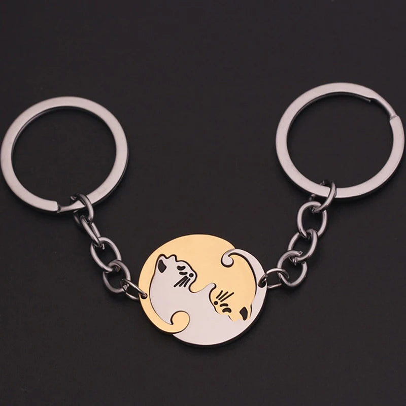 Hugging Cats Heart Keyring