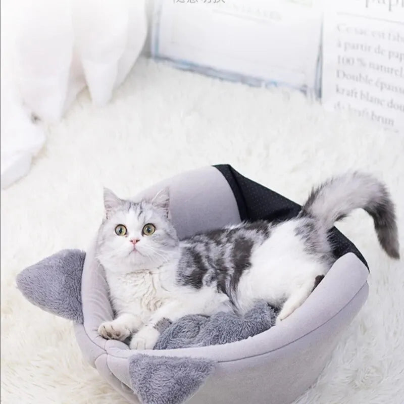 Cat Head Cave Bed