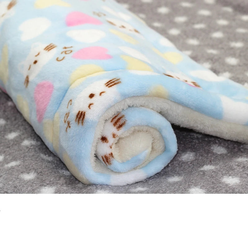 Soft Fleece Pet Blanket Mat - Blue cats / S (35 x 27 cm)