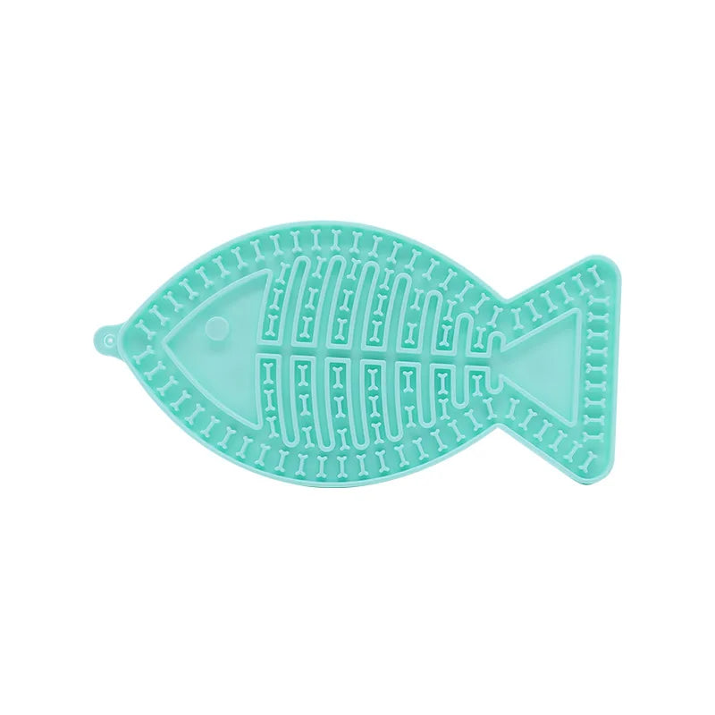 Fish-Shaped Lick Mat with Suction Cups - Green