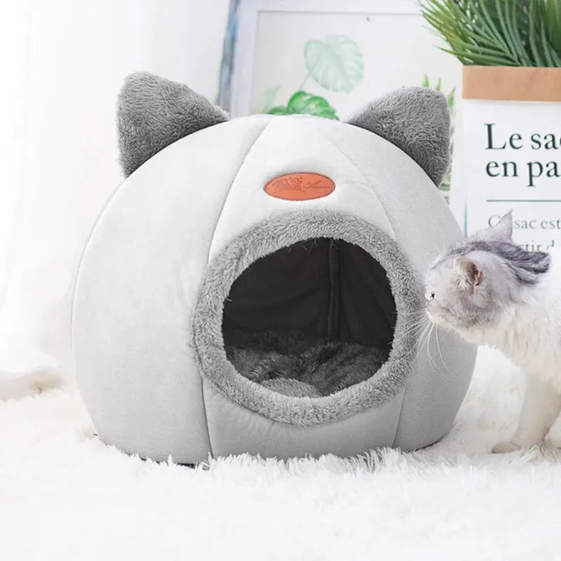 Cat Head Cave Bed
