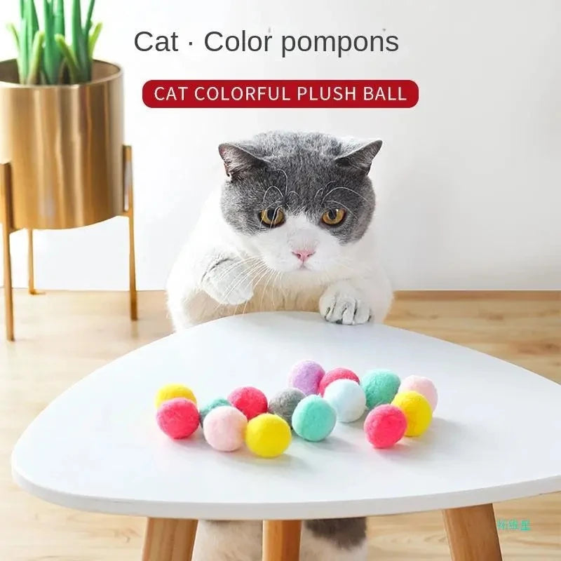 Pom-Pom Ball Launcher Cat Toy