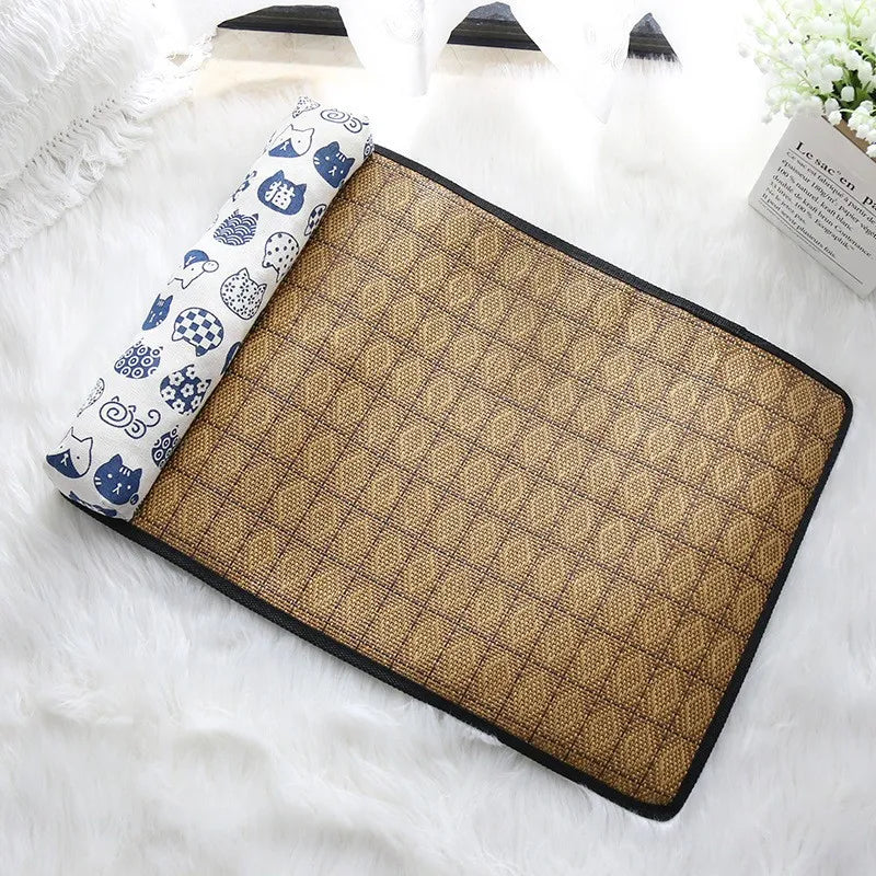 Rattan Cooling Mat for Cats and Dogs - S (40 x 30 cm)